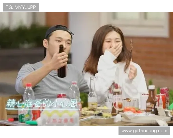 《我们结婚了》心动预警：朴载正的浪漫不止于镜头